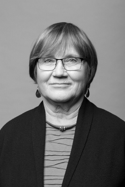 File:Olesk, Juta (foto Siim Vahur, allikas Tallinna Linnateater).jpg